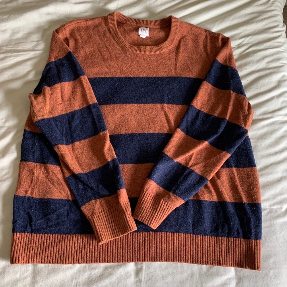 Gap Sweater